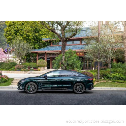Nuovi veicoli energetici Byd Han Ev 2023 Pure Electric 605 km Range a 4 porte a 4 porte Autovite a 5 posti veicoli elettrici per adulti